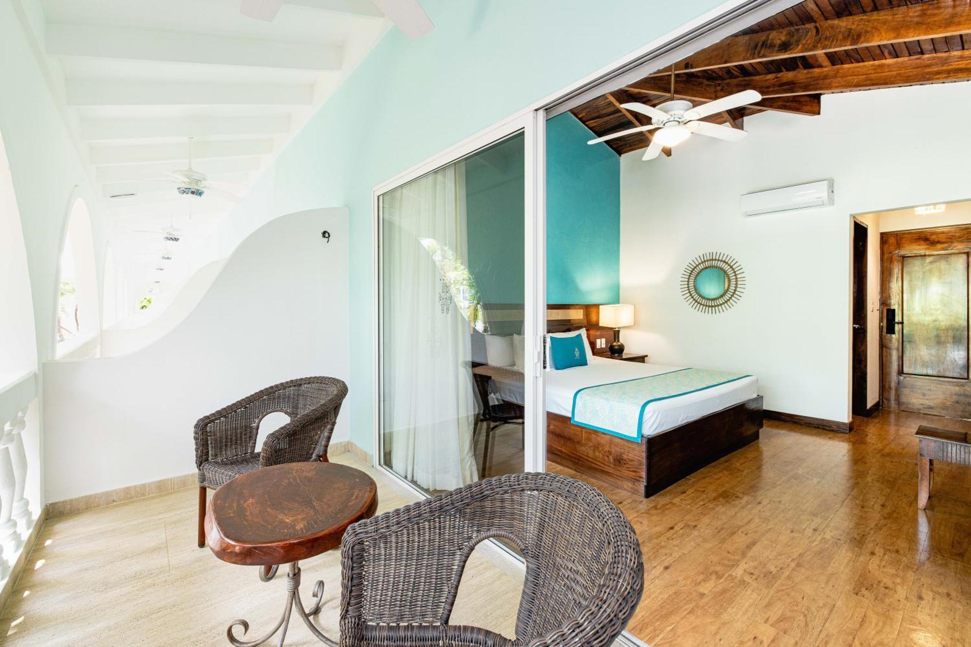 Hotel Tamarindo Diria Beach Resort Ruang foto