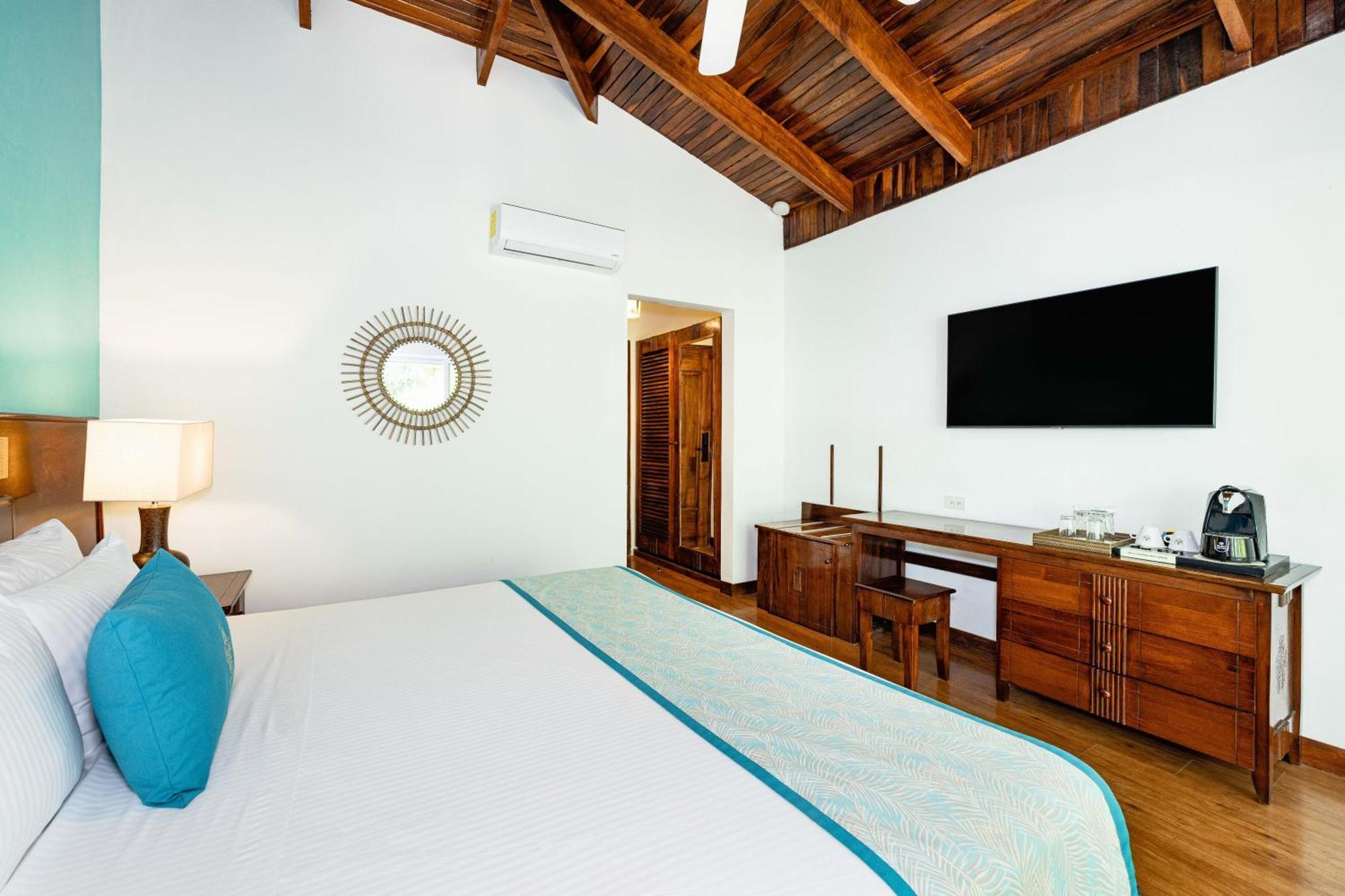 Hotel Tamarindo Diria Beach Resort Ruang foto