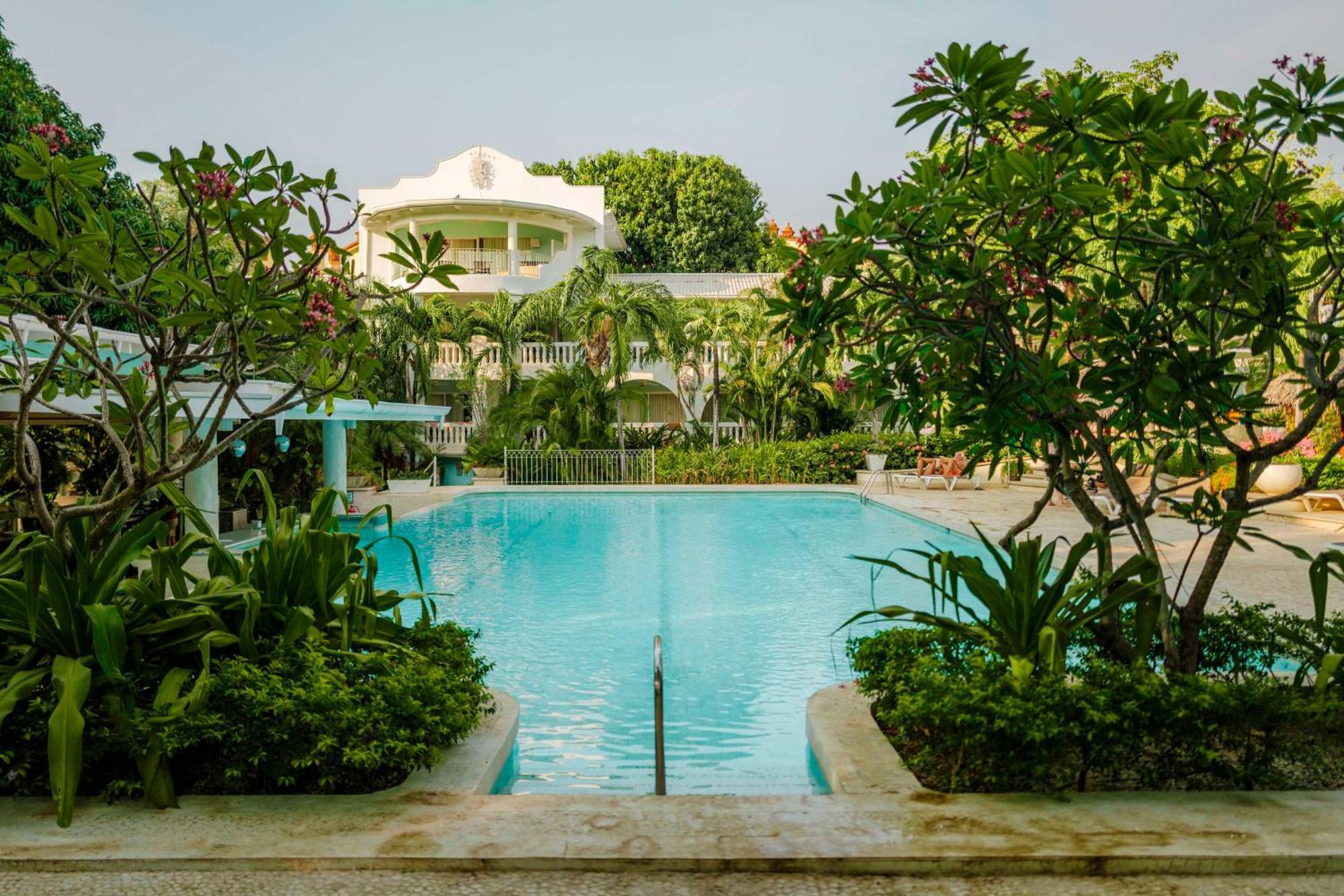 Hotel Tamarindo Diria Beach Resort Bagian luar foto